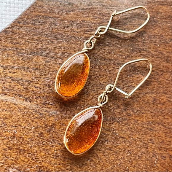 Vintage Honey Amber Drop Earrings - Picture 2 of 5